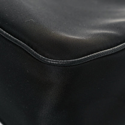 Prada Nylon Re-Edition 2005 Shoulder Bag Black 11 of 14