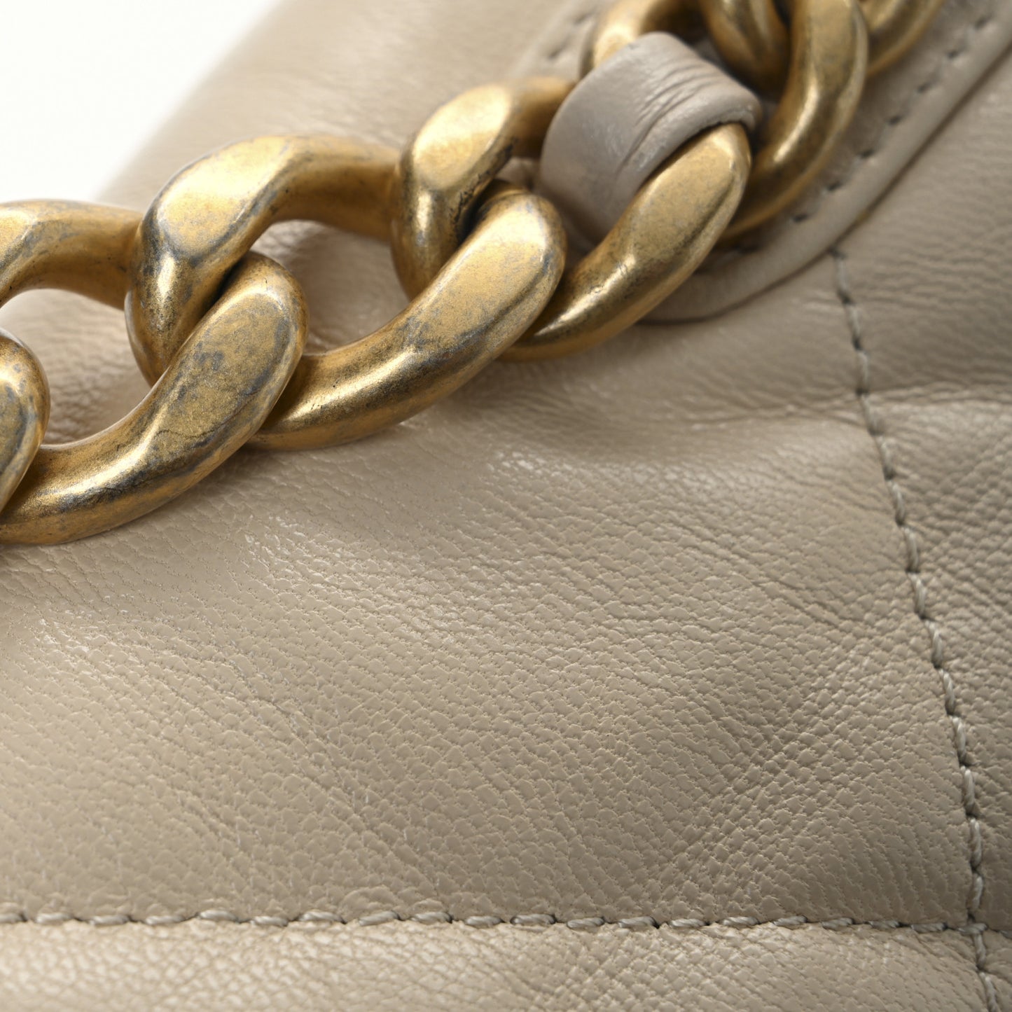 Lambskin Quilted Medium Chanel 19 Flap Beige