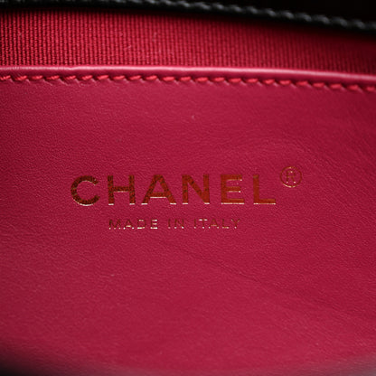 Chanel Shiny Calfskin Quilted Suede Goatskin Messenger Black 6 of 11