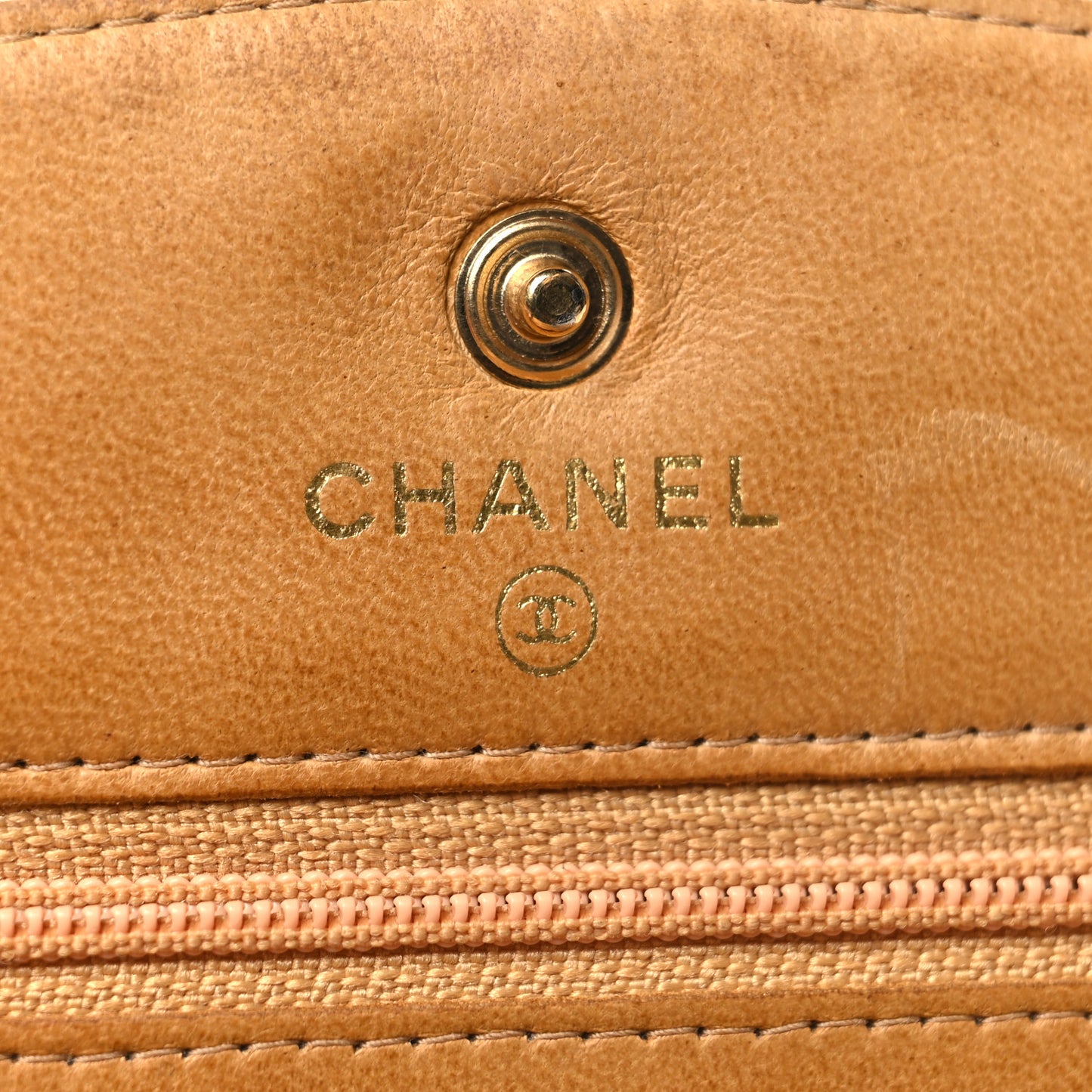 Caviar Timeless CC Wallet on Chain WOC Beige