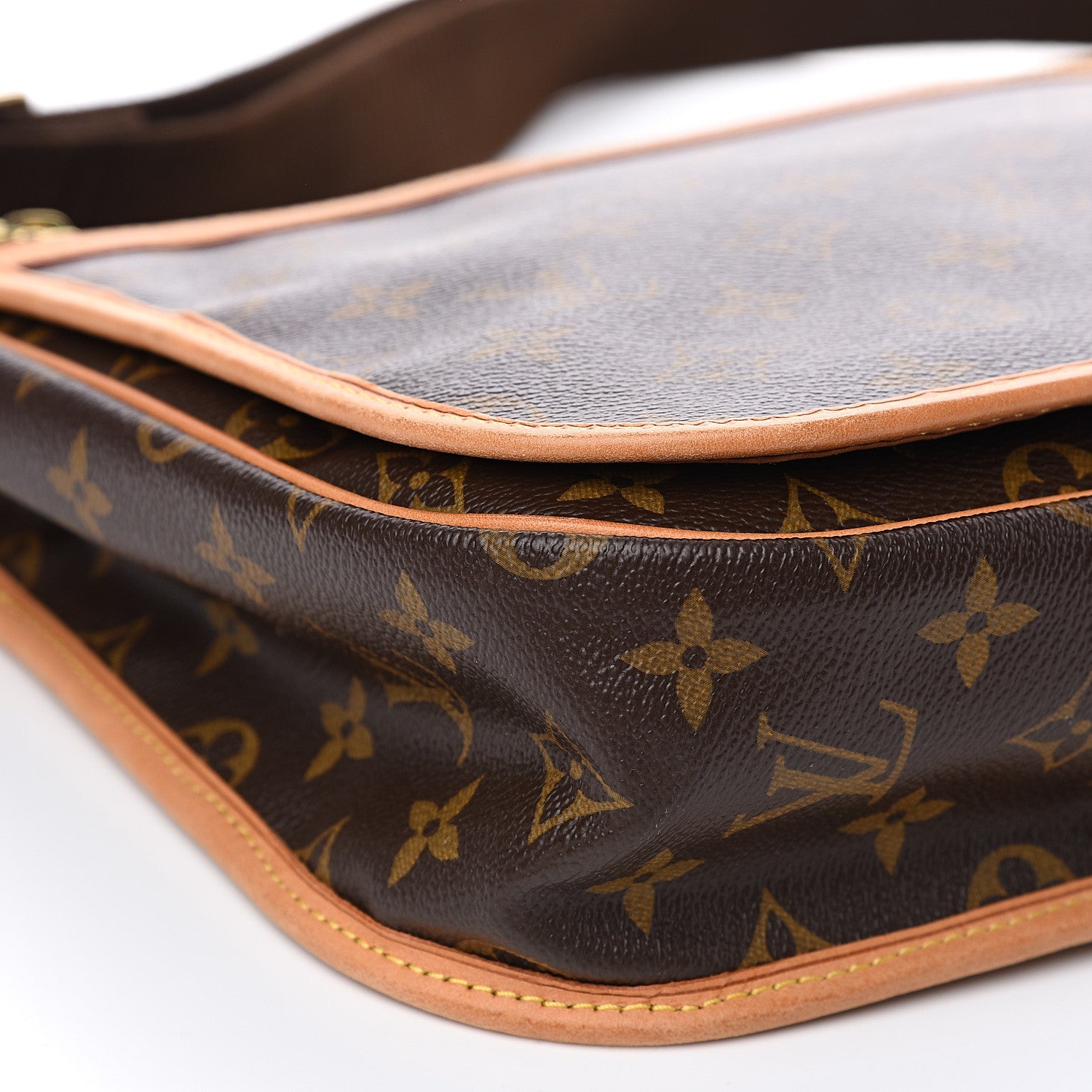Louis Vuitton Monogram Bosphore GM 7 of 12