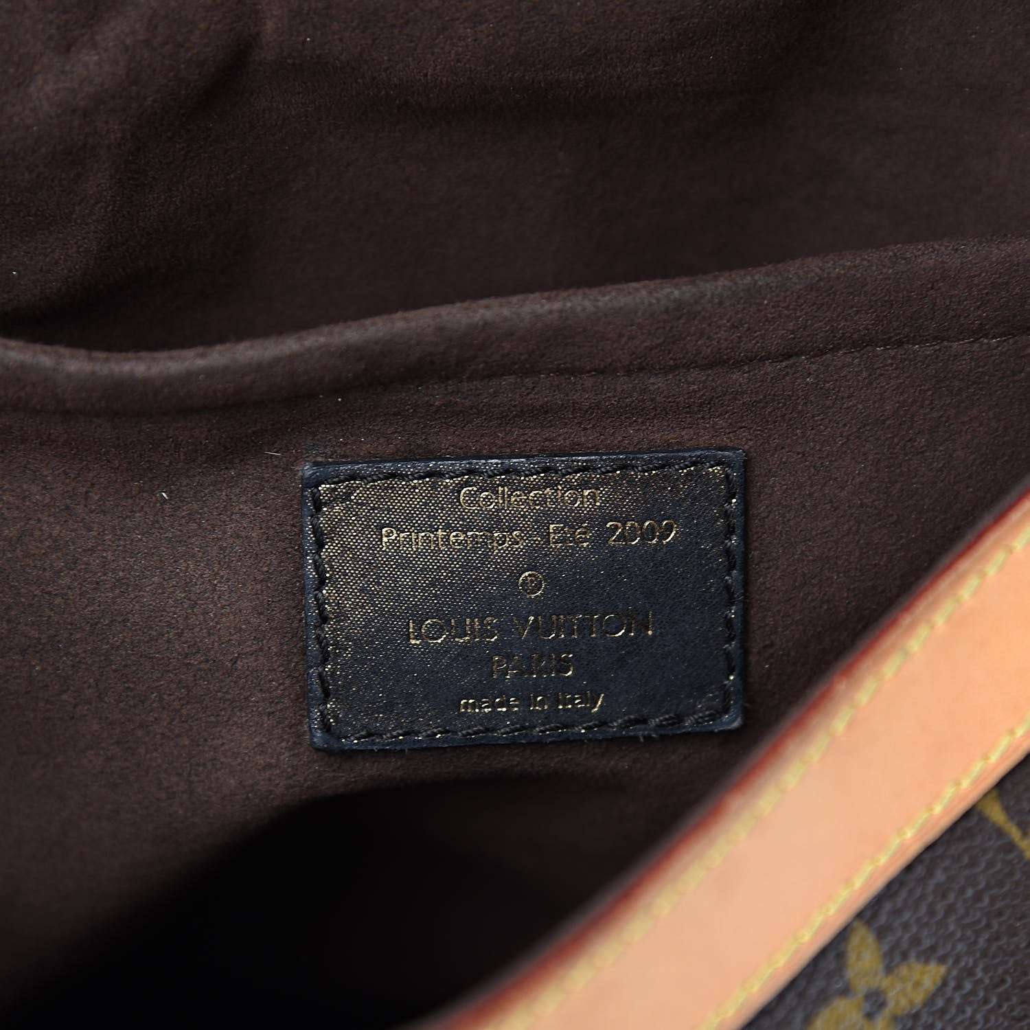 Louis Vuitton Monogram Kalahari GM 6 of 12