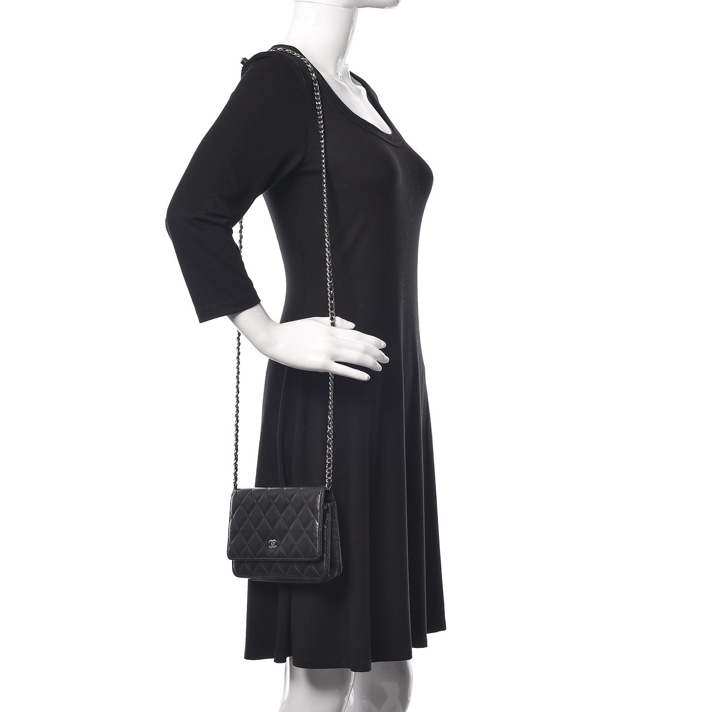 Lambskin Quilted Wallet On Chain WOC Black