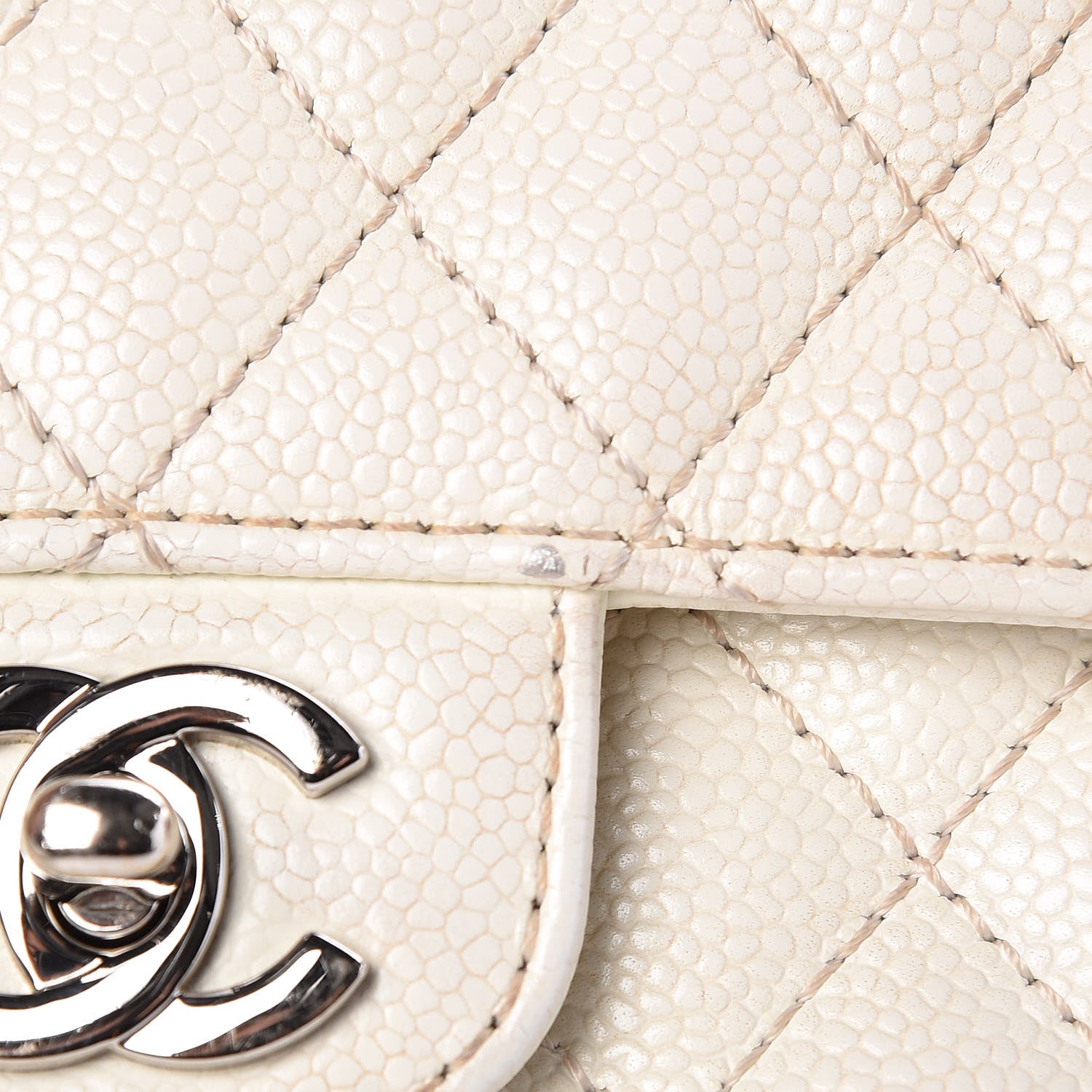 Chanel Caviar Quilted East West Flap White 11 of 18