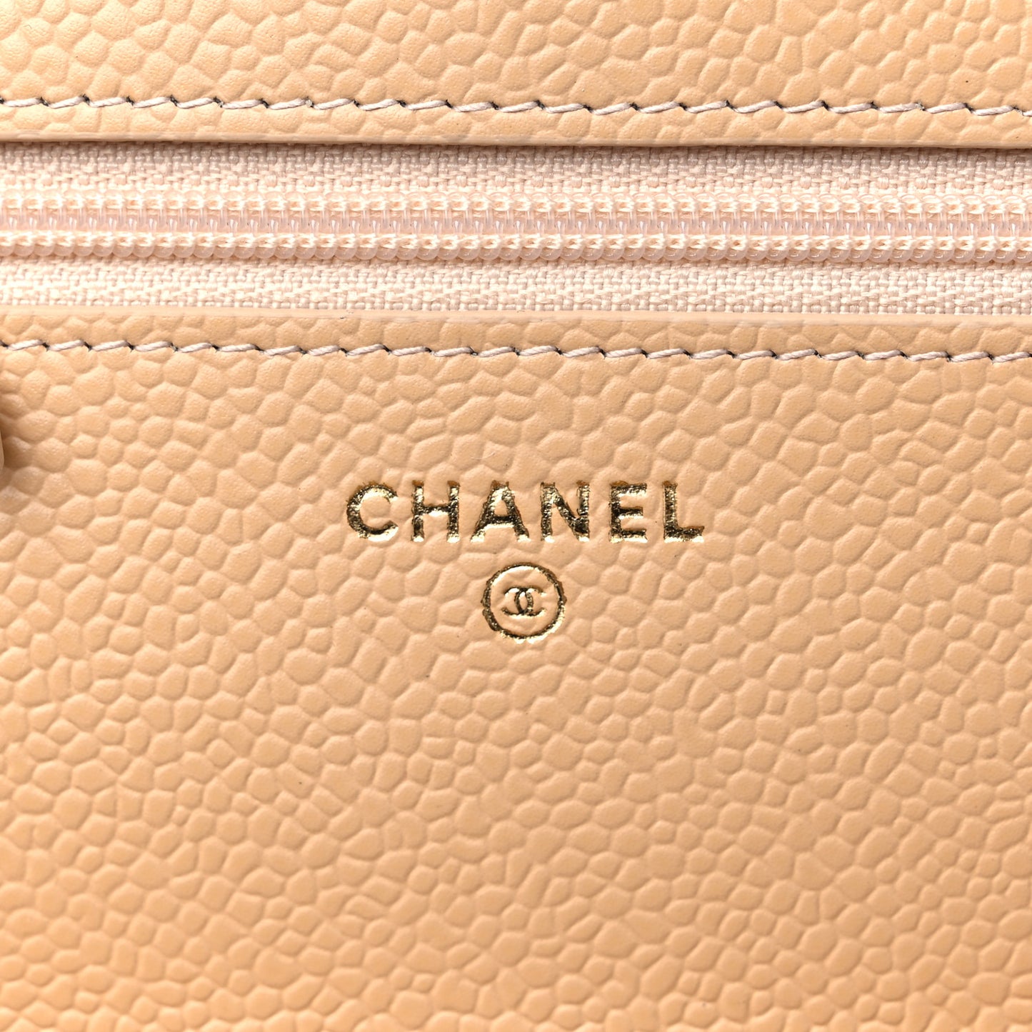 Caviar Quilted Wallet On Chain WOC Beige