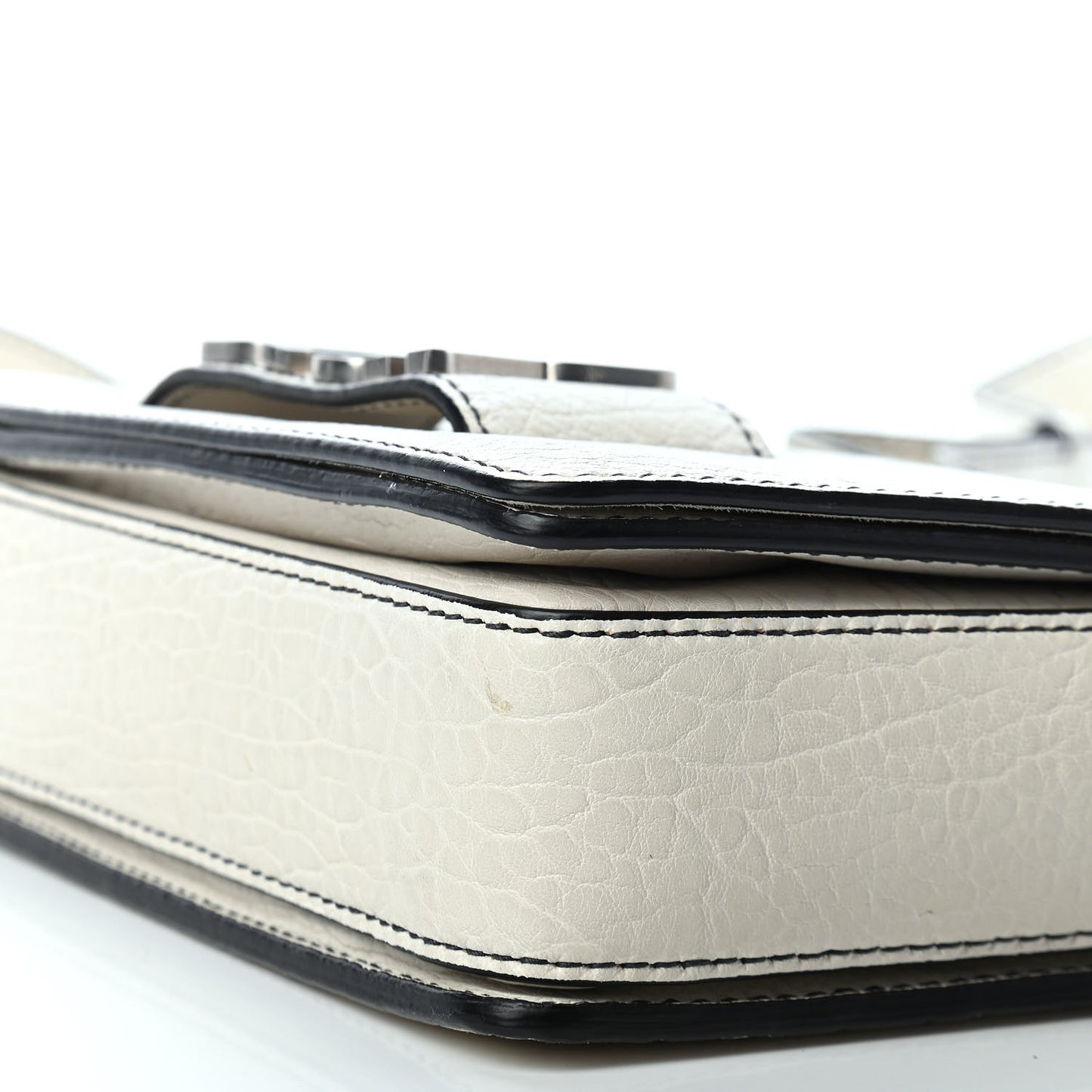 Canyon Grained Lambskin Dio(r)evolution Flap Bag Off White