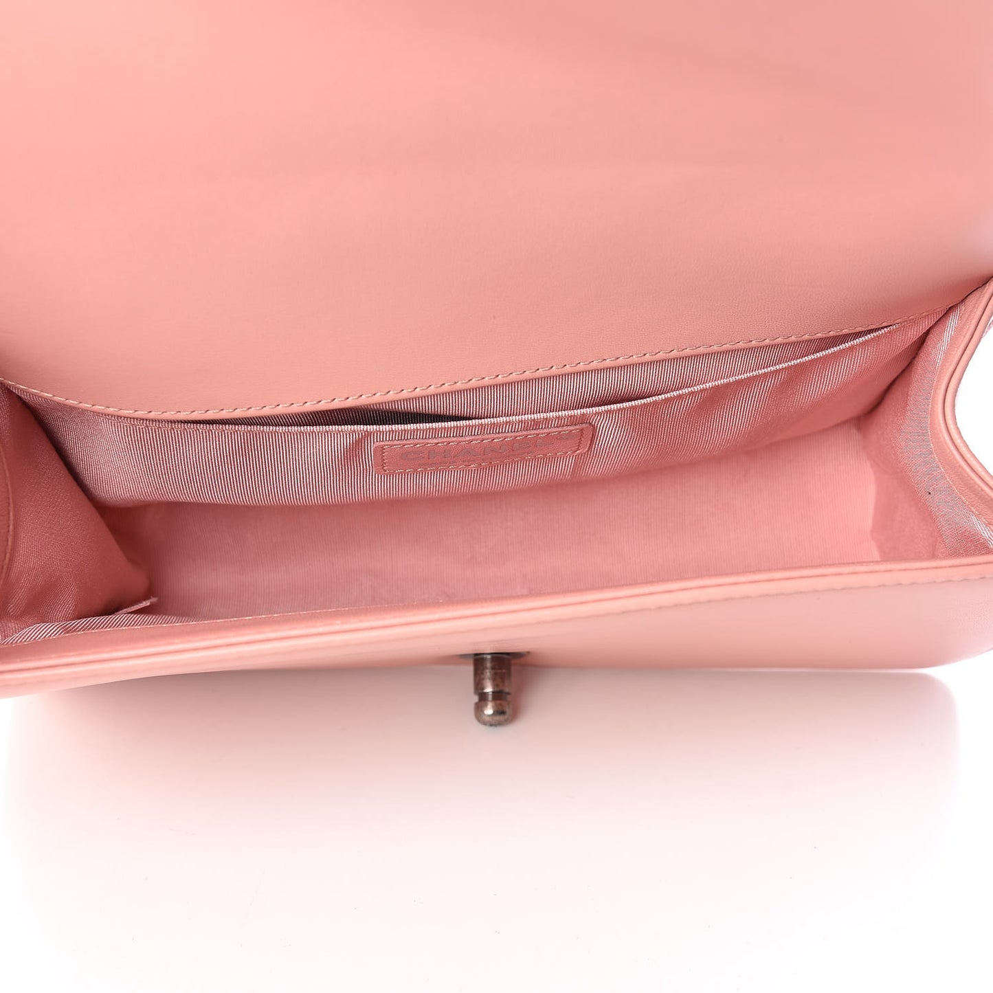 Lambskin Quilted Medium Boy Flap Light Pink