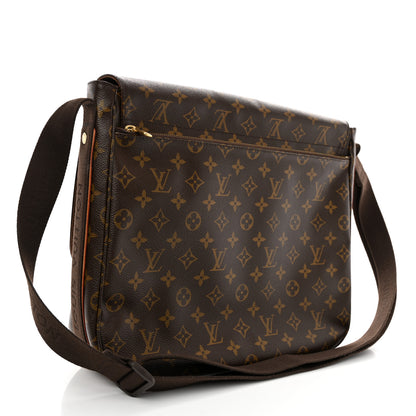Louis Vuitton Monogram Beaubourg MM Messenger Bag 3 of 11