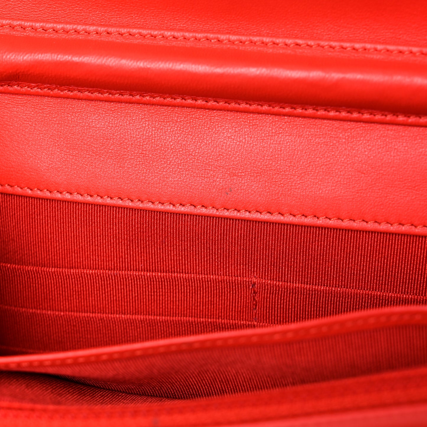 Lambskin Quilted Wallet On Chain WOC Red