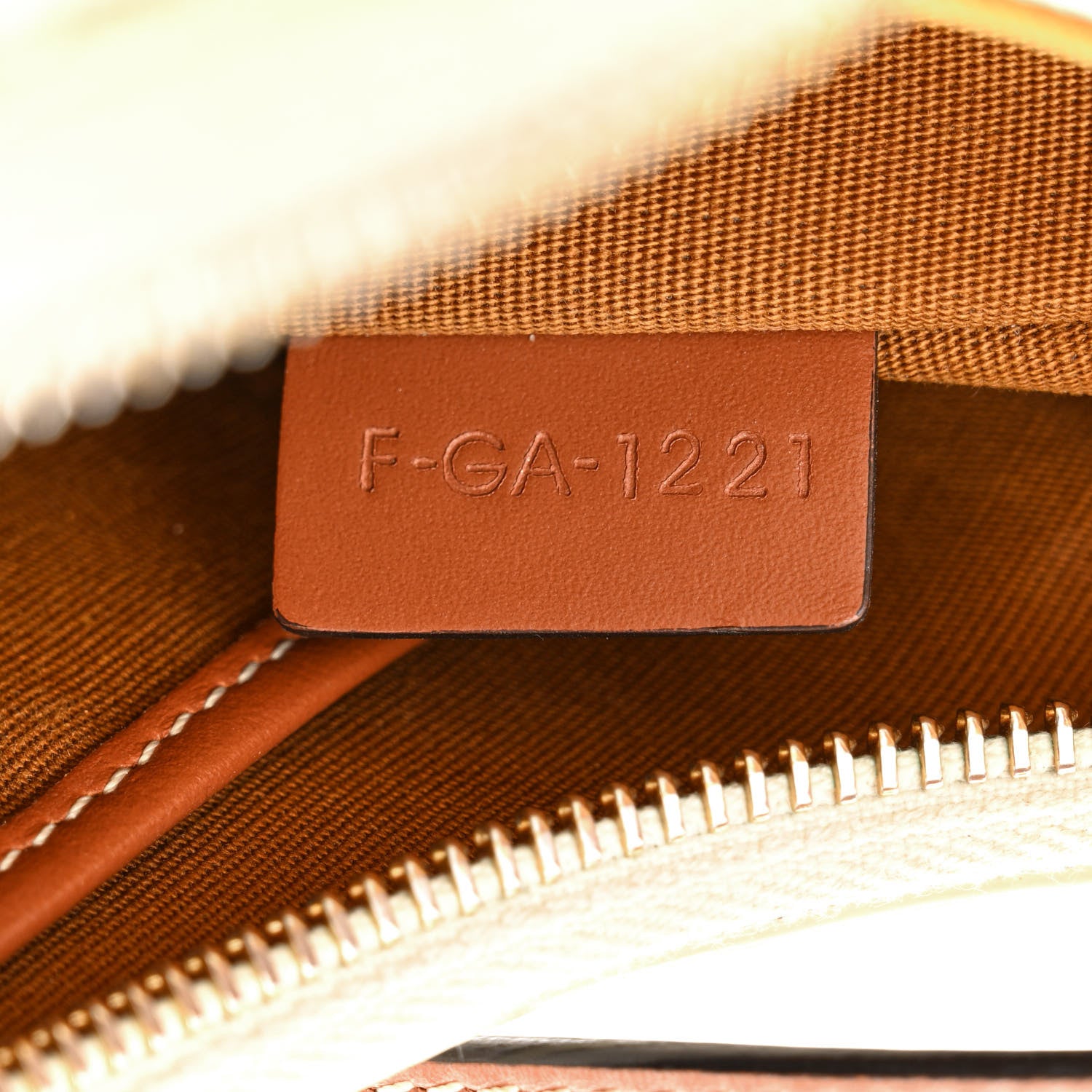 Celine Canvas Calfskin Ava Triomphe Shoulder Bag White 6 of 10