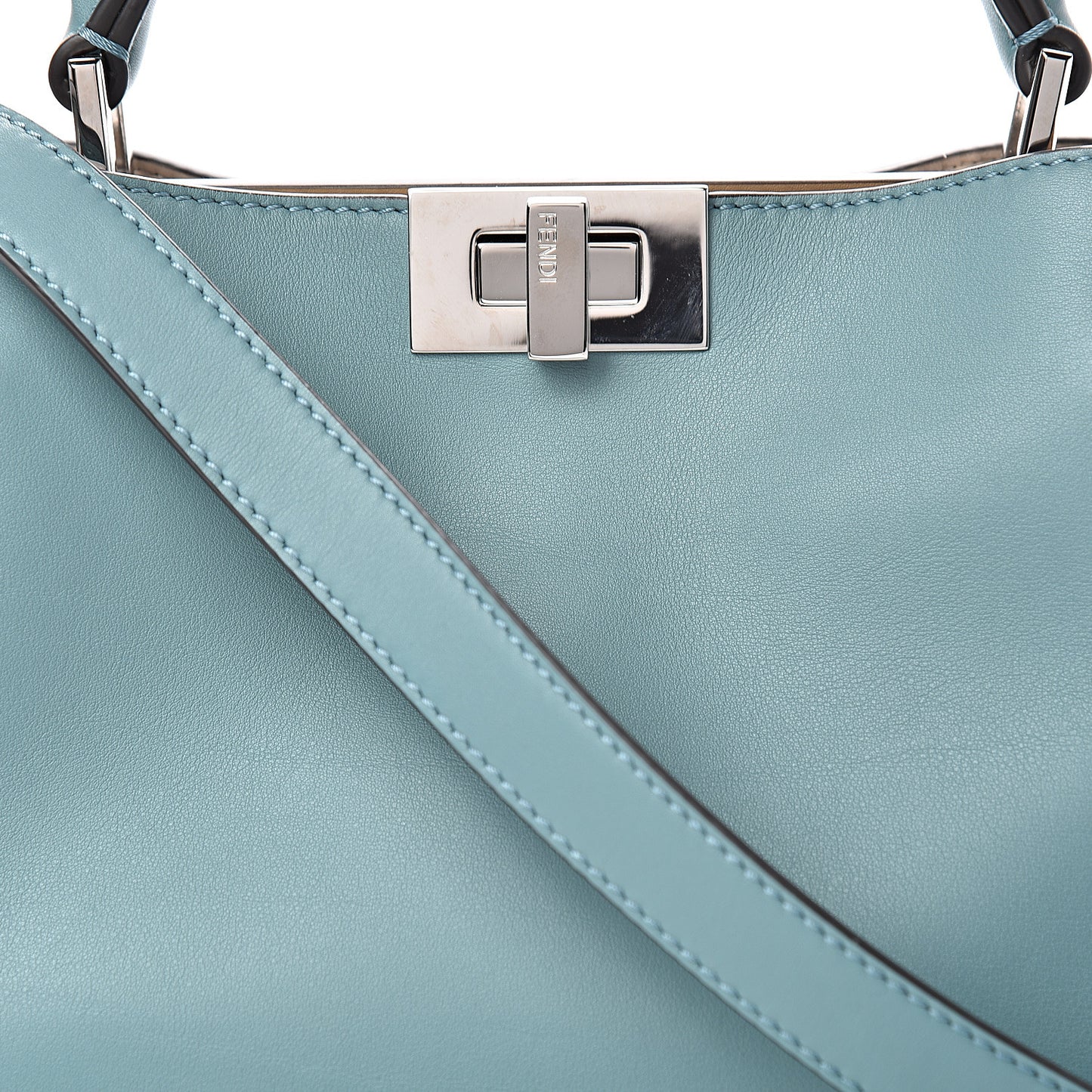 Vitello Tahiti Burro Bi-Color Medium Peekaboo Iconic Essentially Satchel Pound Sand Nuvola