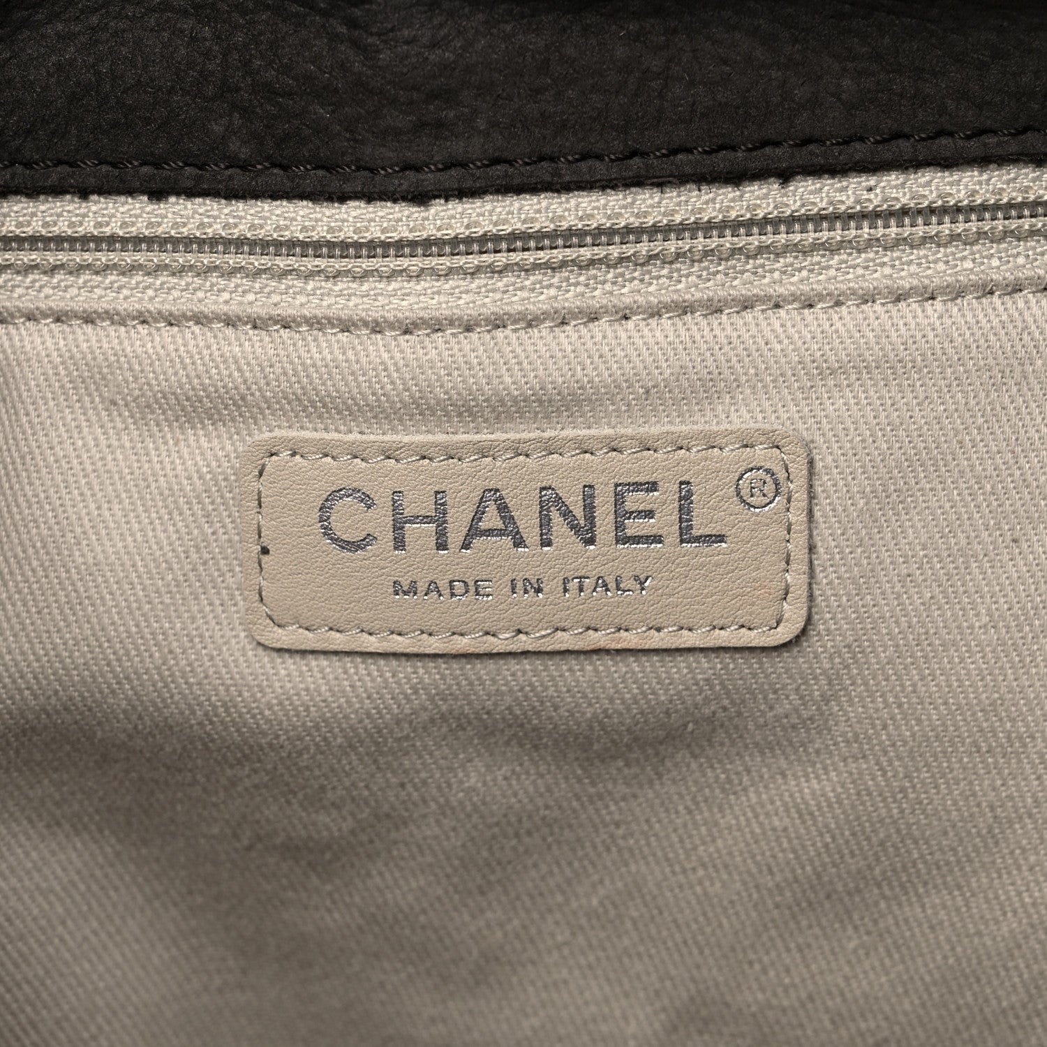 Chanel Suede Ultimate Stitch Hobo Grey 14 of 15