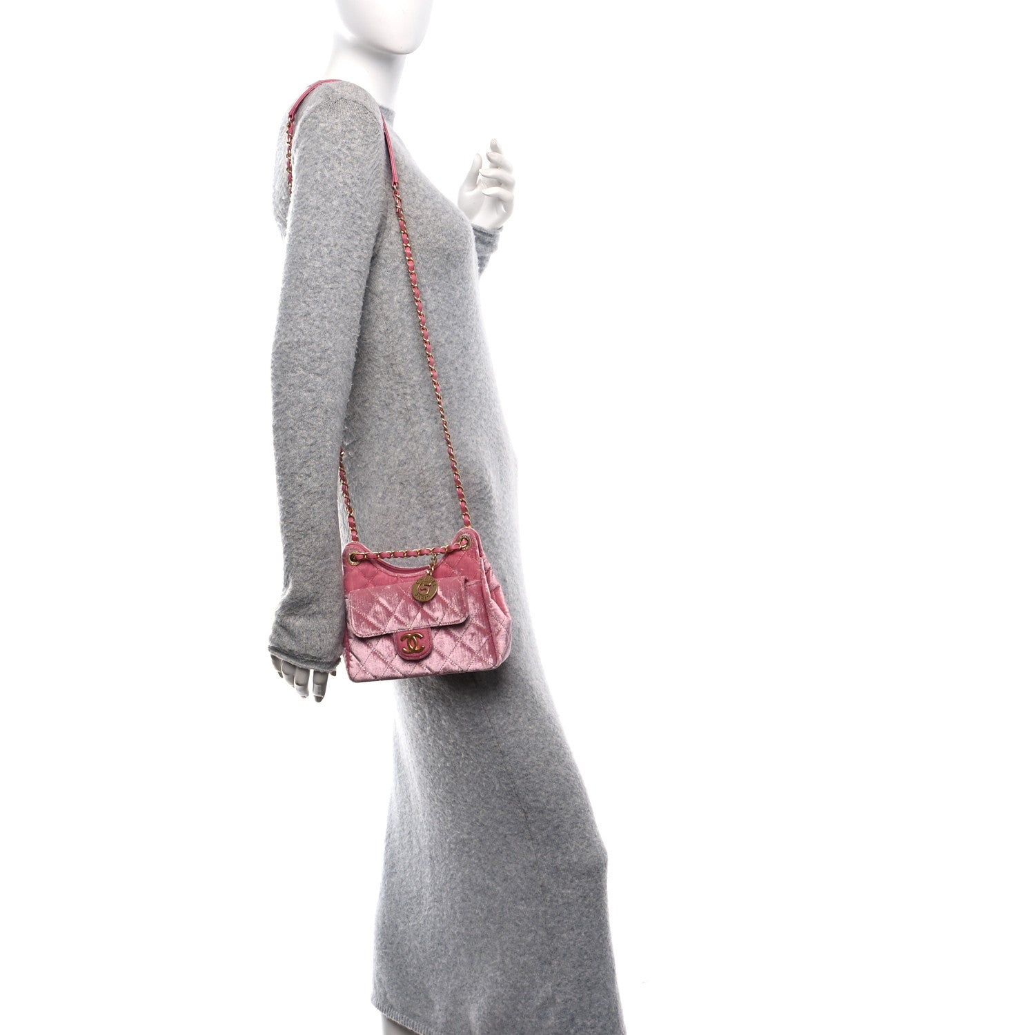 Chanel Velvet Quilted Small Wavy CC Hobo Pink 2 of 12
