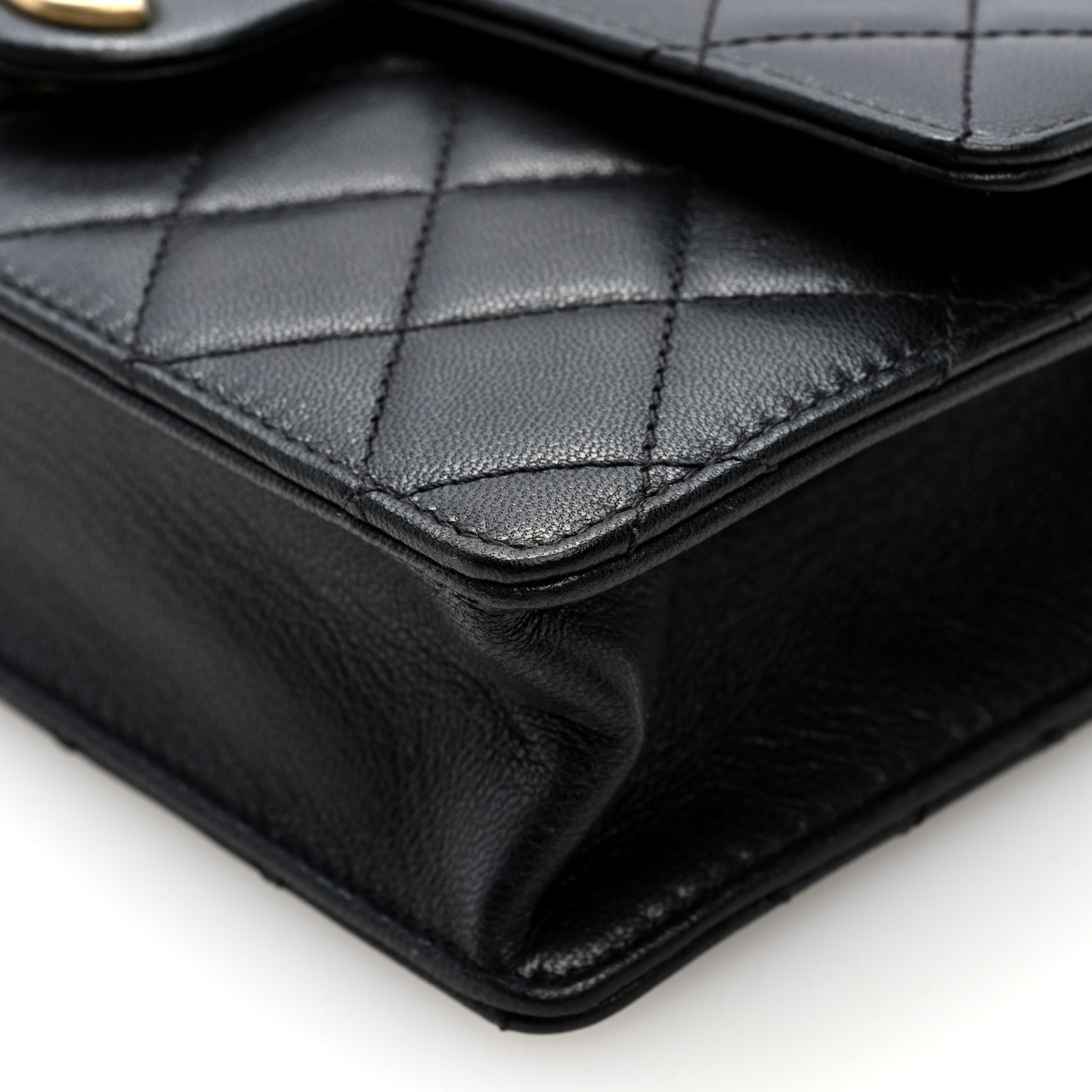 Goatskin Quilted Small Chic Pearls Flap Black