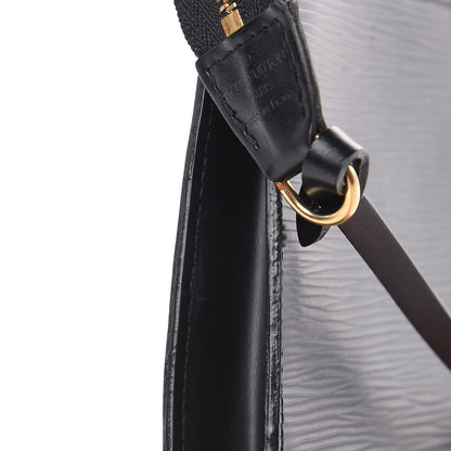Louis Vuitton Epi Pochette Accessories 24 Black 8 of 9