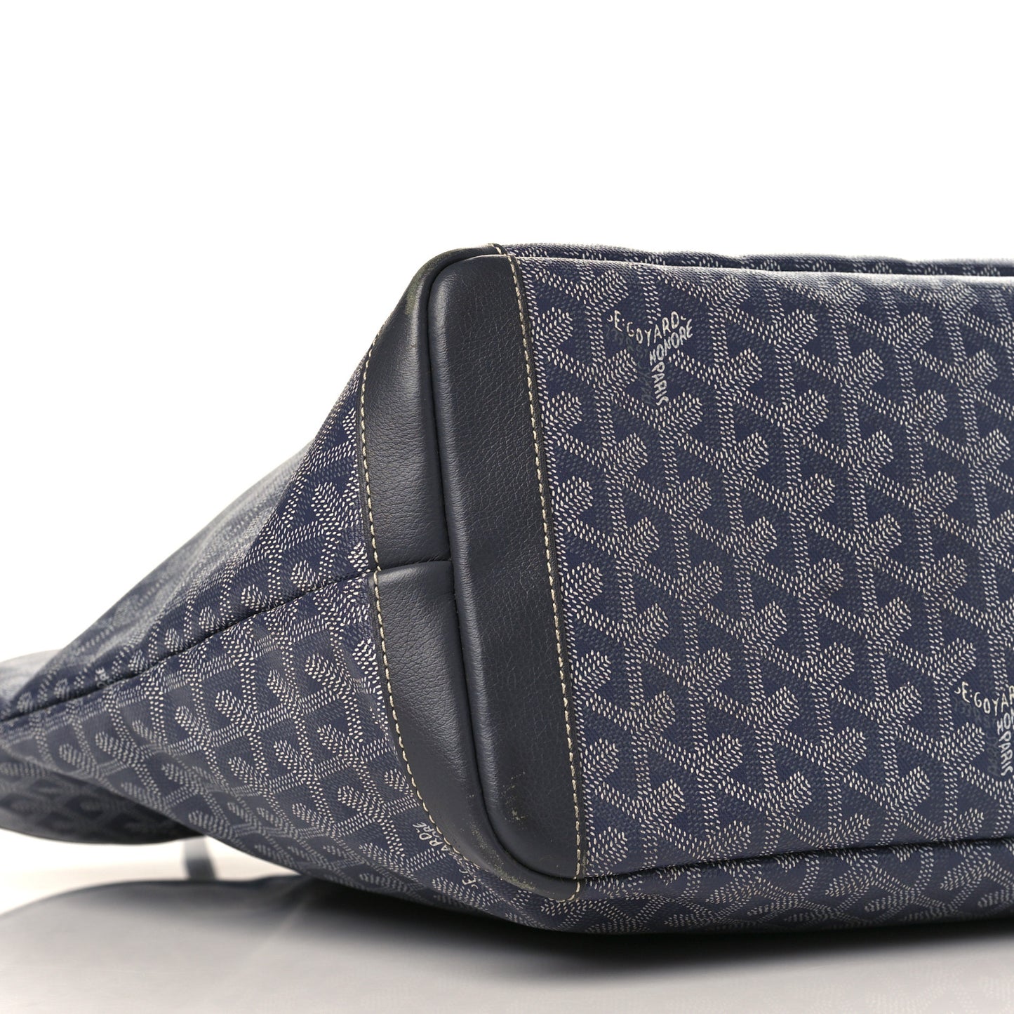 Goyardine Artois MM Grey
