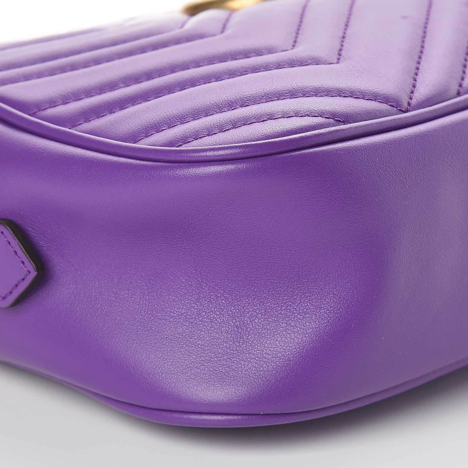 Gucci Calfskin Matelasse Small GG Marmont Chain Shoulder Bag Shine Purple 9 of 11