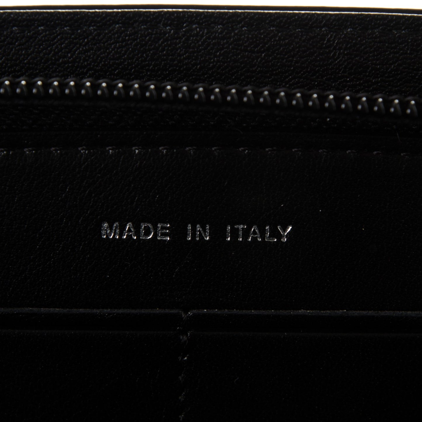 Patent Large CC Compact Zip Gusset Wallet Black