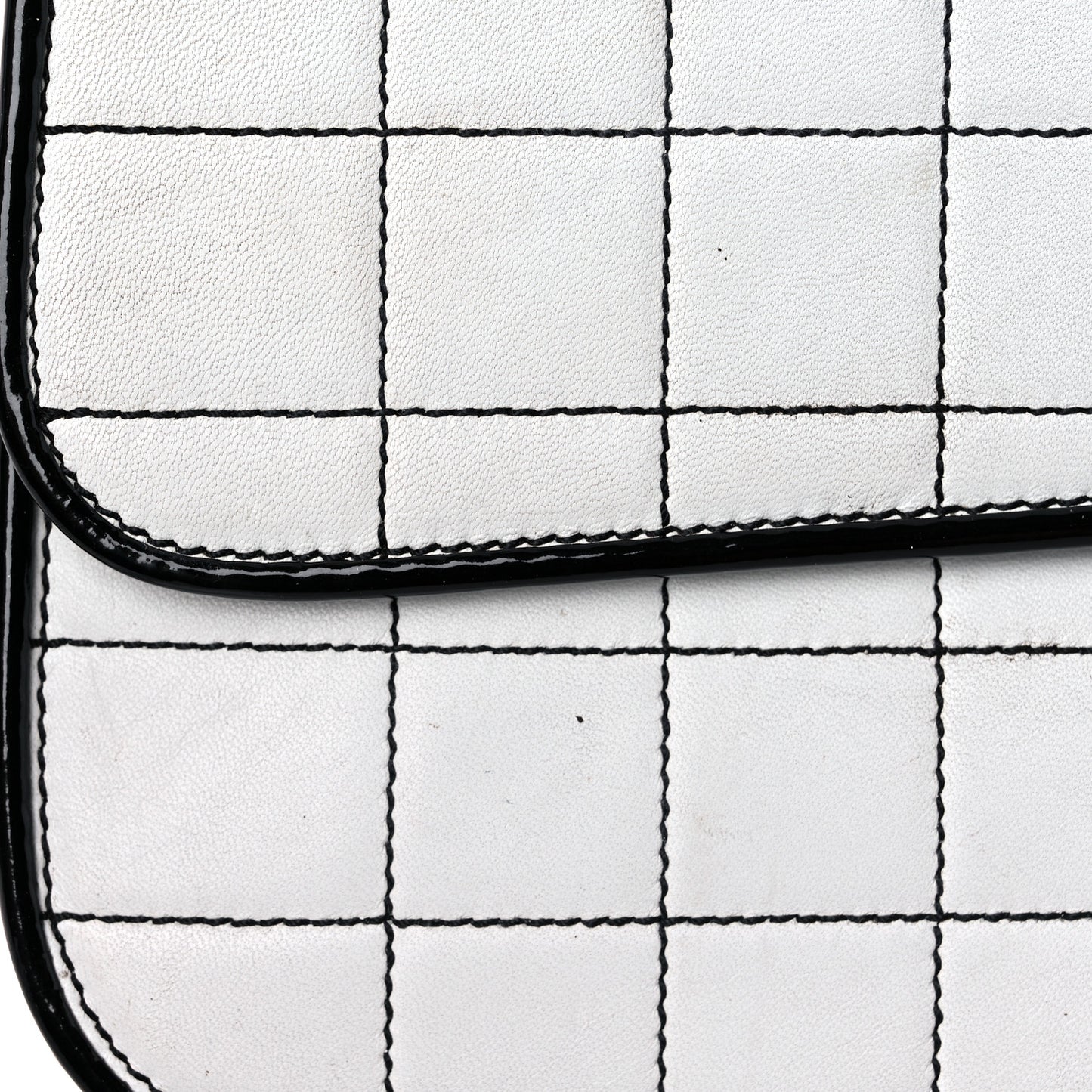 Lambskin Reissue Chocolate Bar Flap White Black