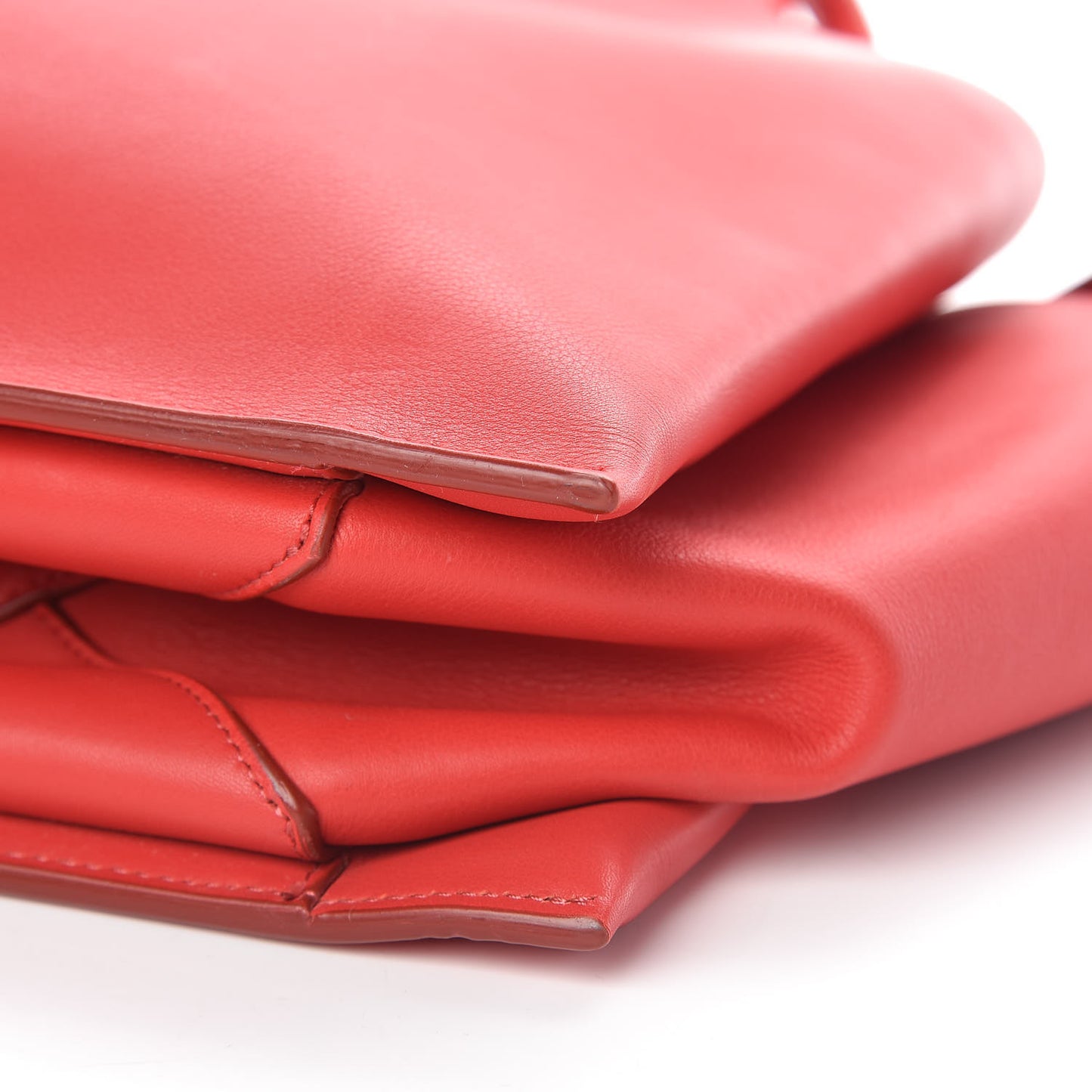 Supple Natural Medium Tri-Fold Bag Scarlet