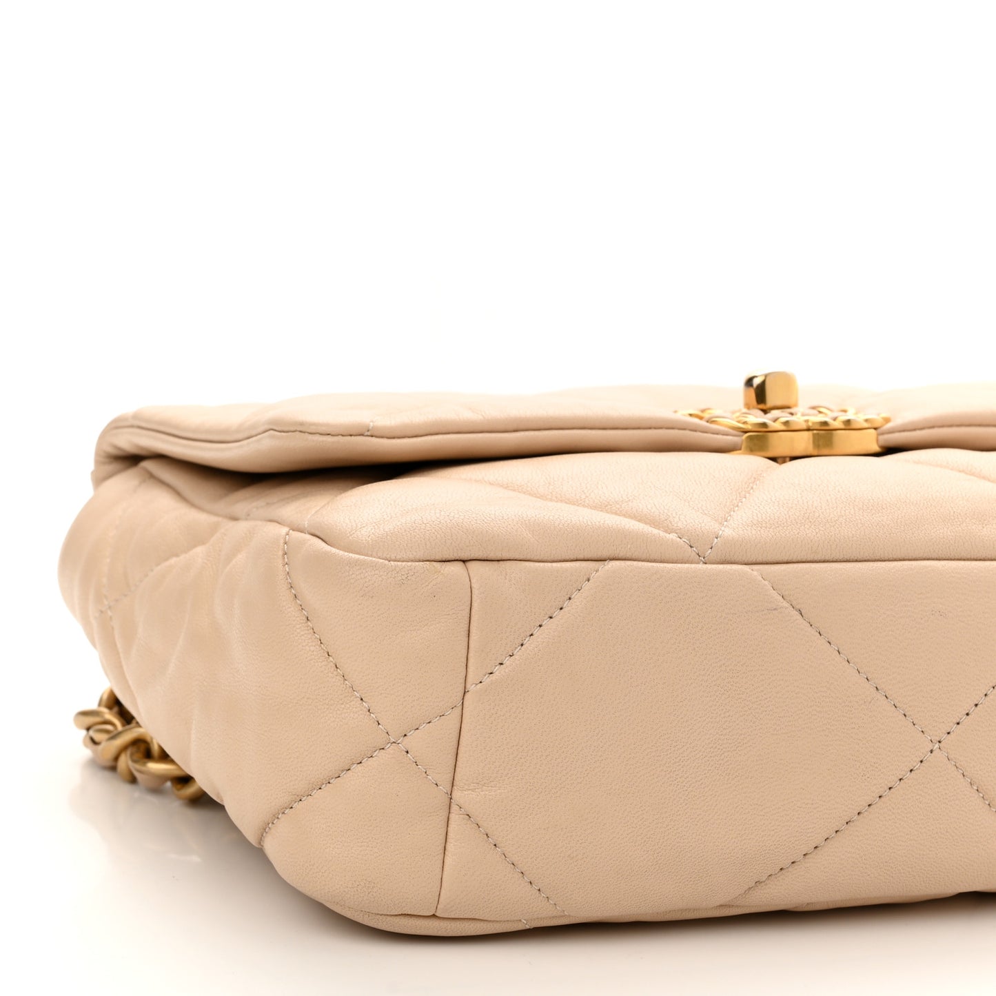 Lambskin Quilted Medium Chanel 19 Flap Beige