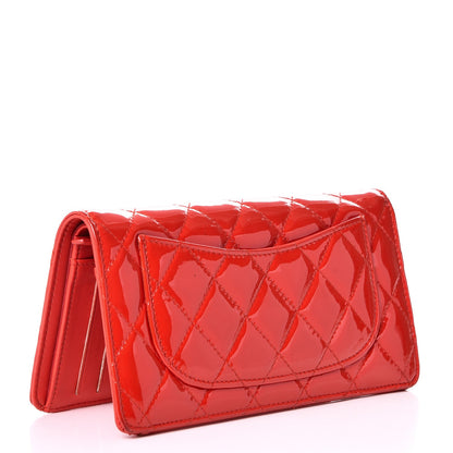 Chanel Patent Calfskin Quilted Yen Wallet Red 3 of 9