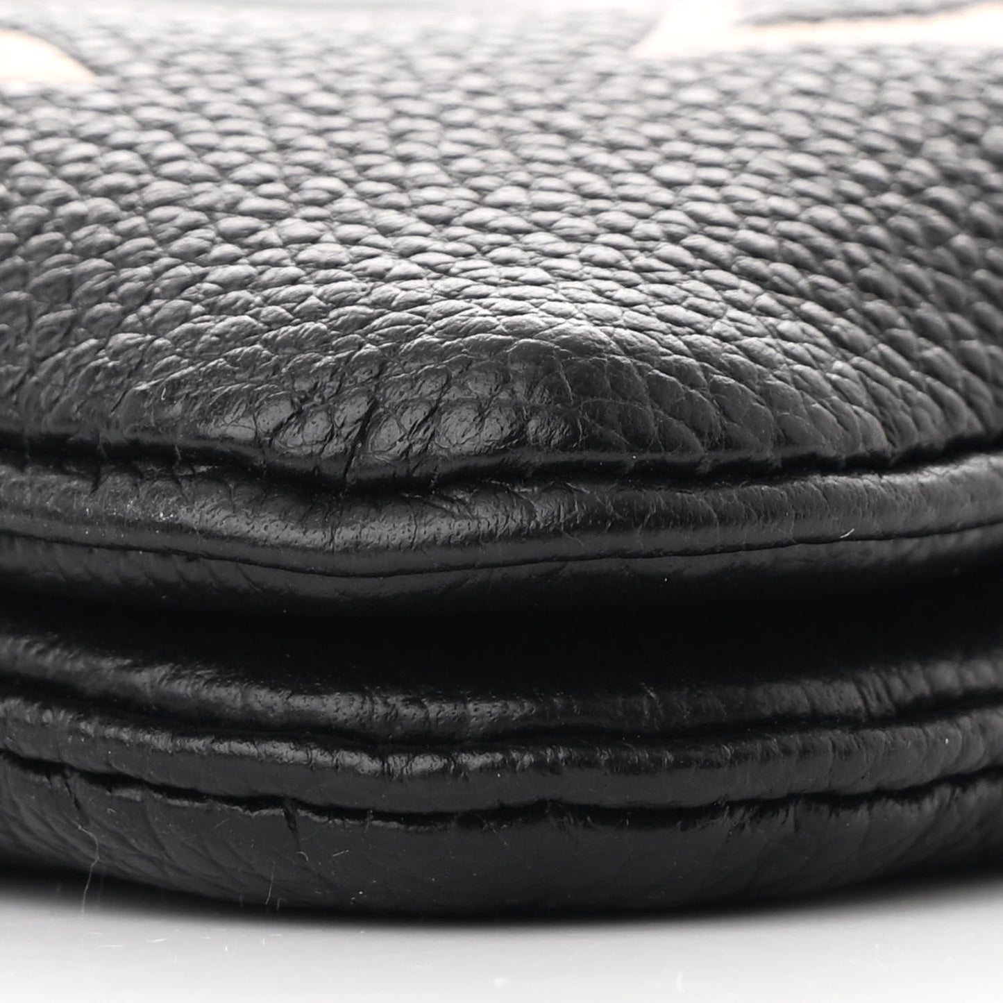 Empreinte Monogram Giant Double Zip Pochette Black Cream