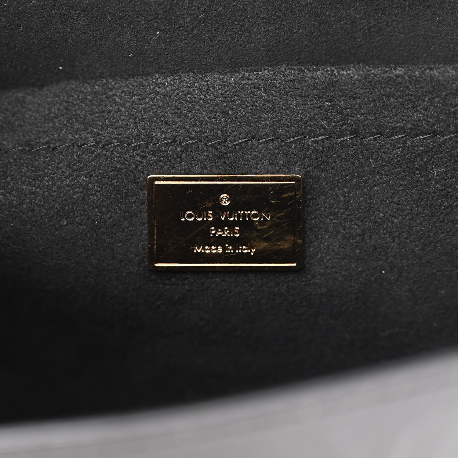 Louis Vuitton Vernis Epi Monogram Spring Street Black 6 of 10