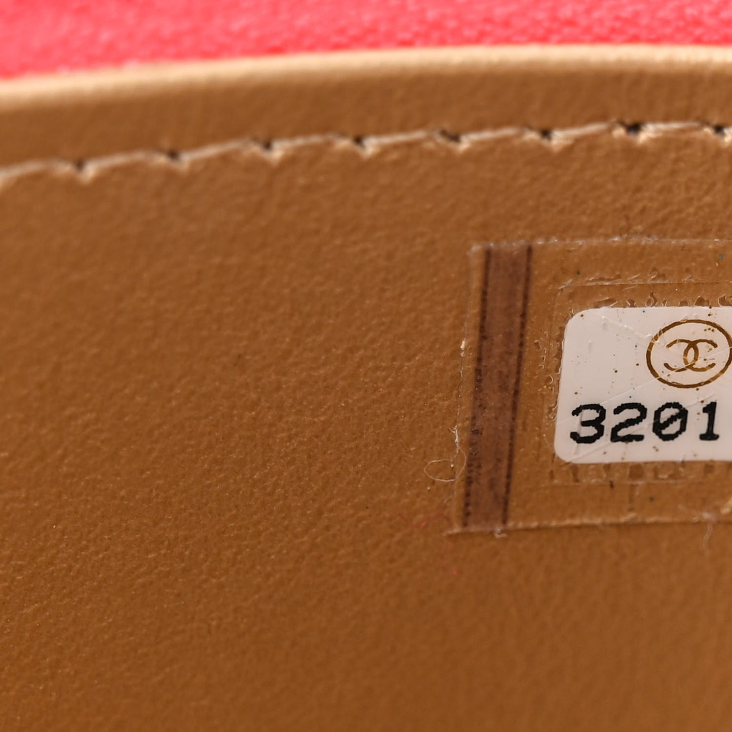 Lambskin Quilted Small Pearl Crush Vanity Case With Chain Red