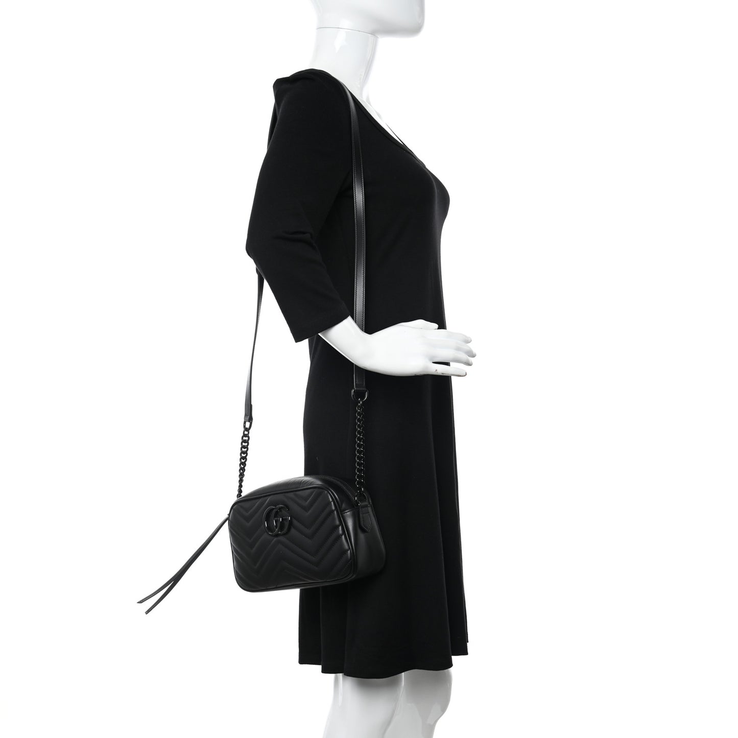 Calfskin Matelasse Monochrome Small GG Marmont Chain Shoulder Bag Black
