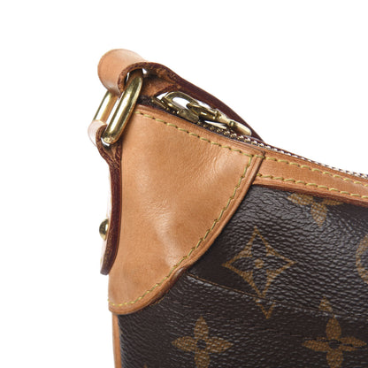 Louis Vuitton Monogram Odeon PM 20 of 24