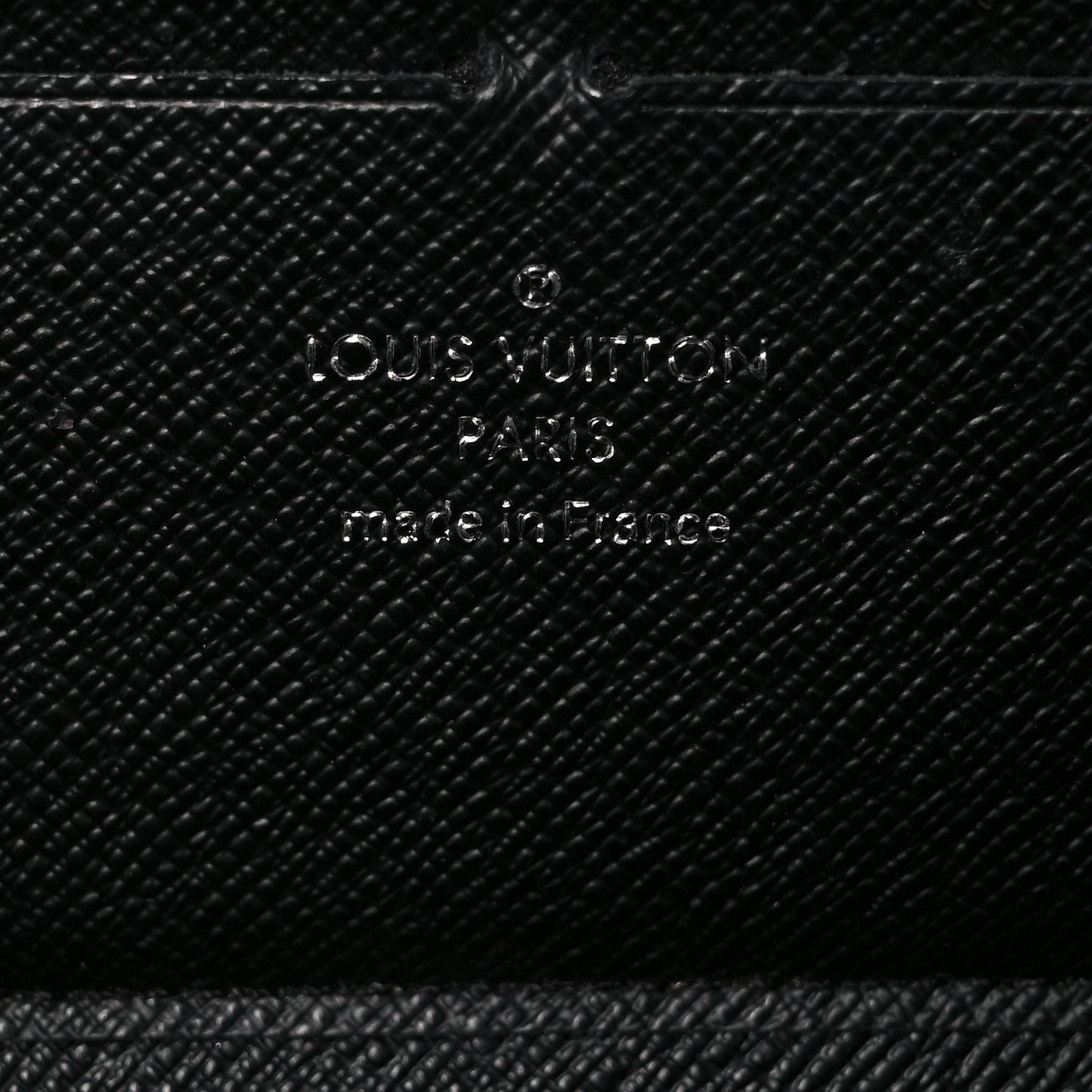 Epi Twist Chain Wallet Black