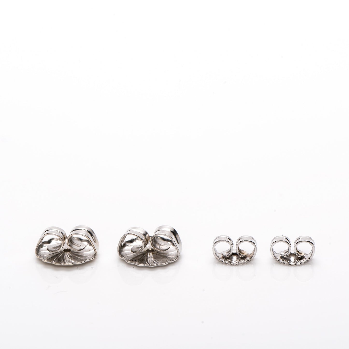 18K White Gold 7.5mm Pearl Stud Earrings