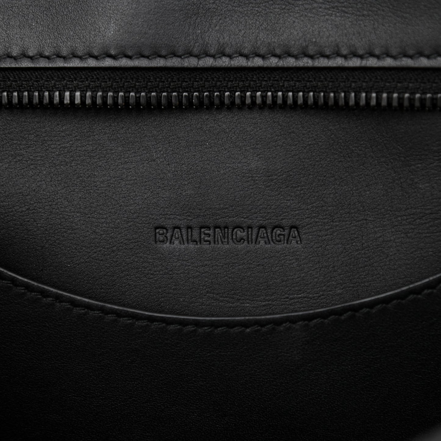 Smooth Calfskin Neo Classic Black Hardware S City Black