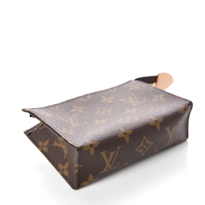 Louis Vuitton Monogram Toiletry Pouch 15 4 of 9