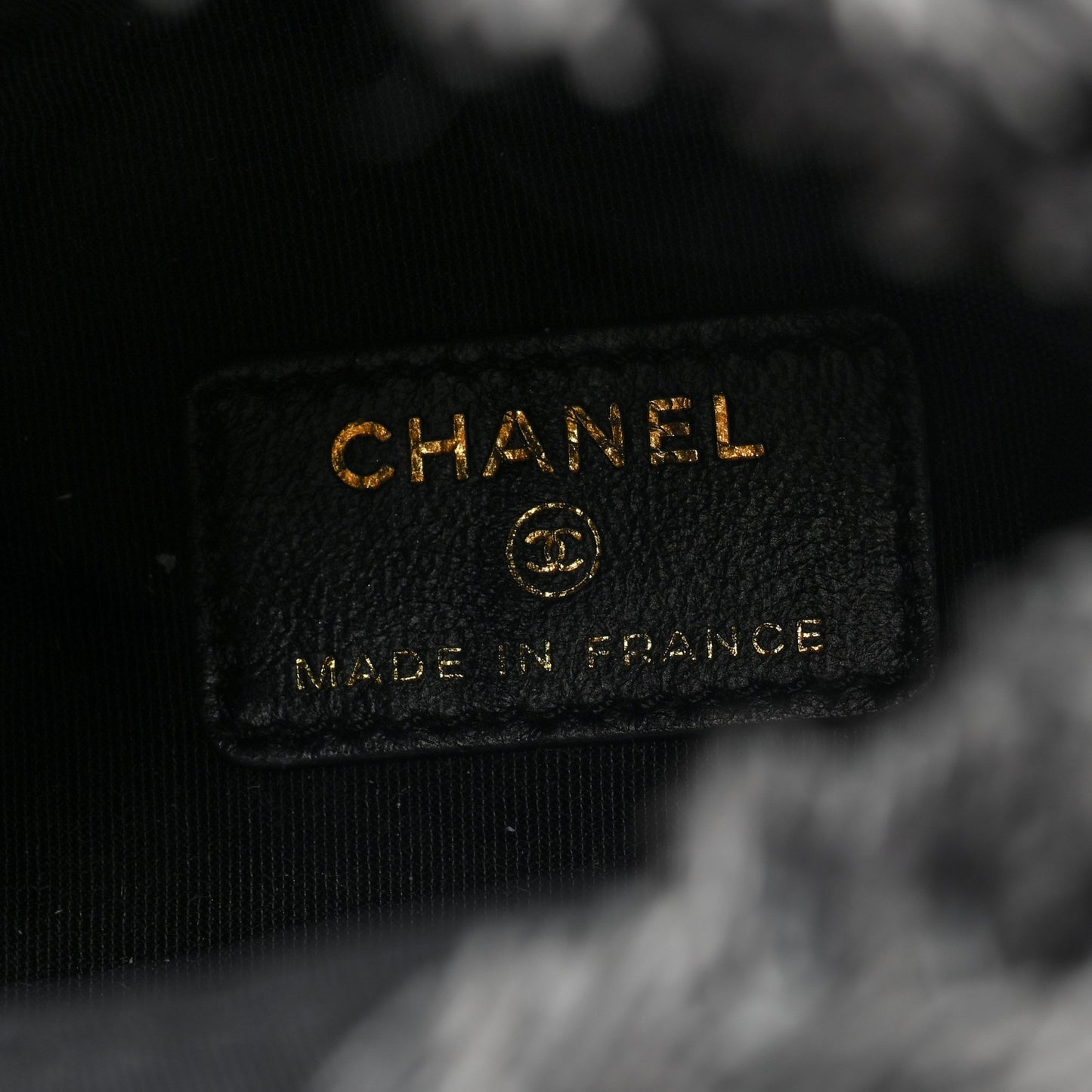 Denim Quilted Mood Bucket With Chain Black Multicolor