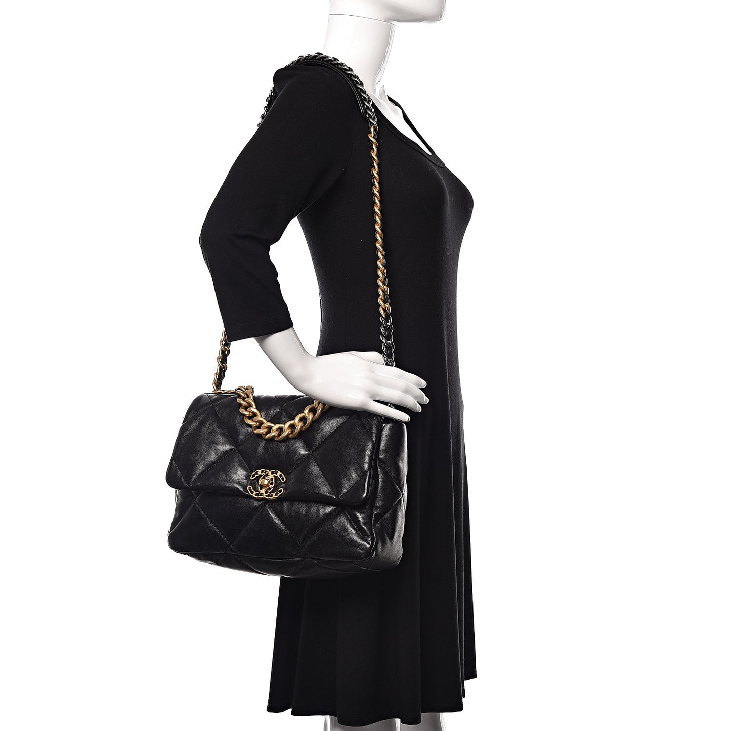 Lambskin Quilted Large 19 Flap Black
