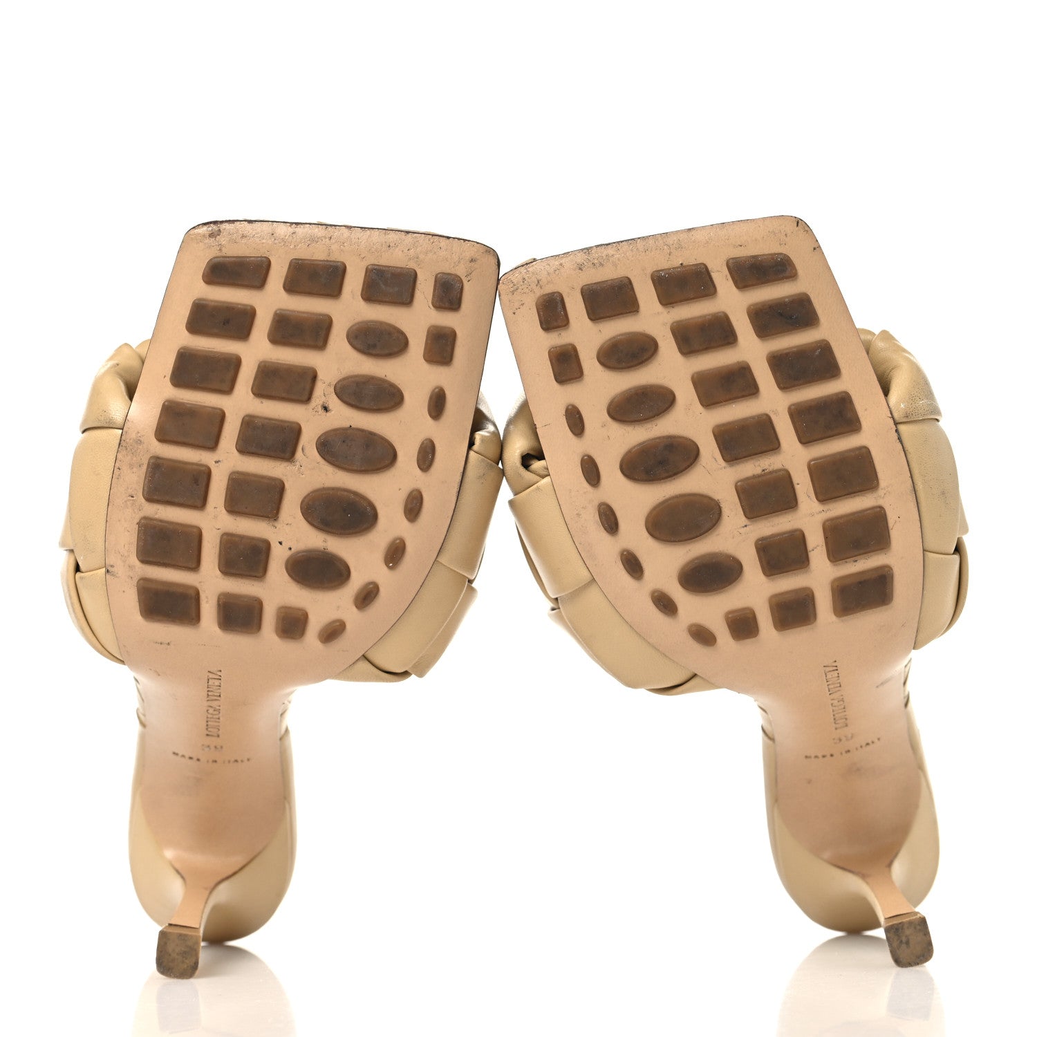 新品タグ付き　Bottega Veneta ベージュ ミュール サイズ39 Bottega Veneta Nappa Maxi Intrecciato Lido Mule Sandals 39 Bandage