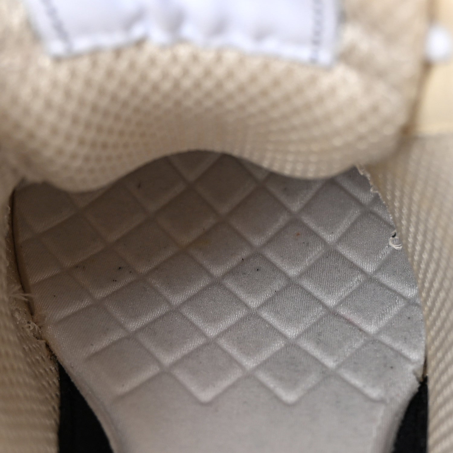 Chanel Fabric Laminated Calfskin Stretch CC Womens Sneakers 39.5 White Gold Silver 9 of 15