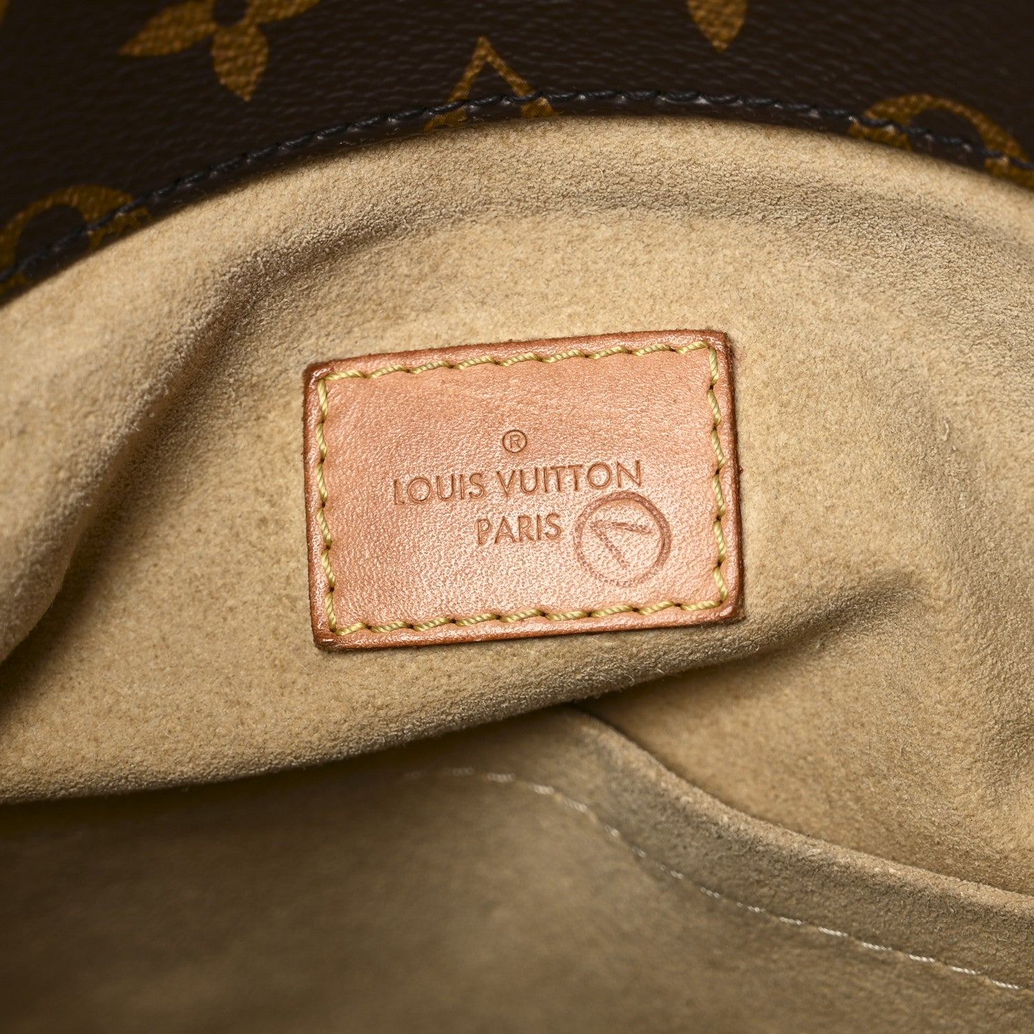 Louis Vuitton Monogram Artsy MM 6 of 11