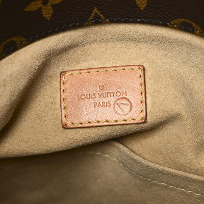 Louis Vuitton Monogram Artsy MM 6 of 11