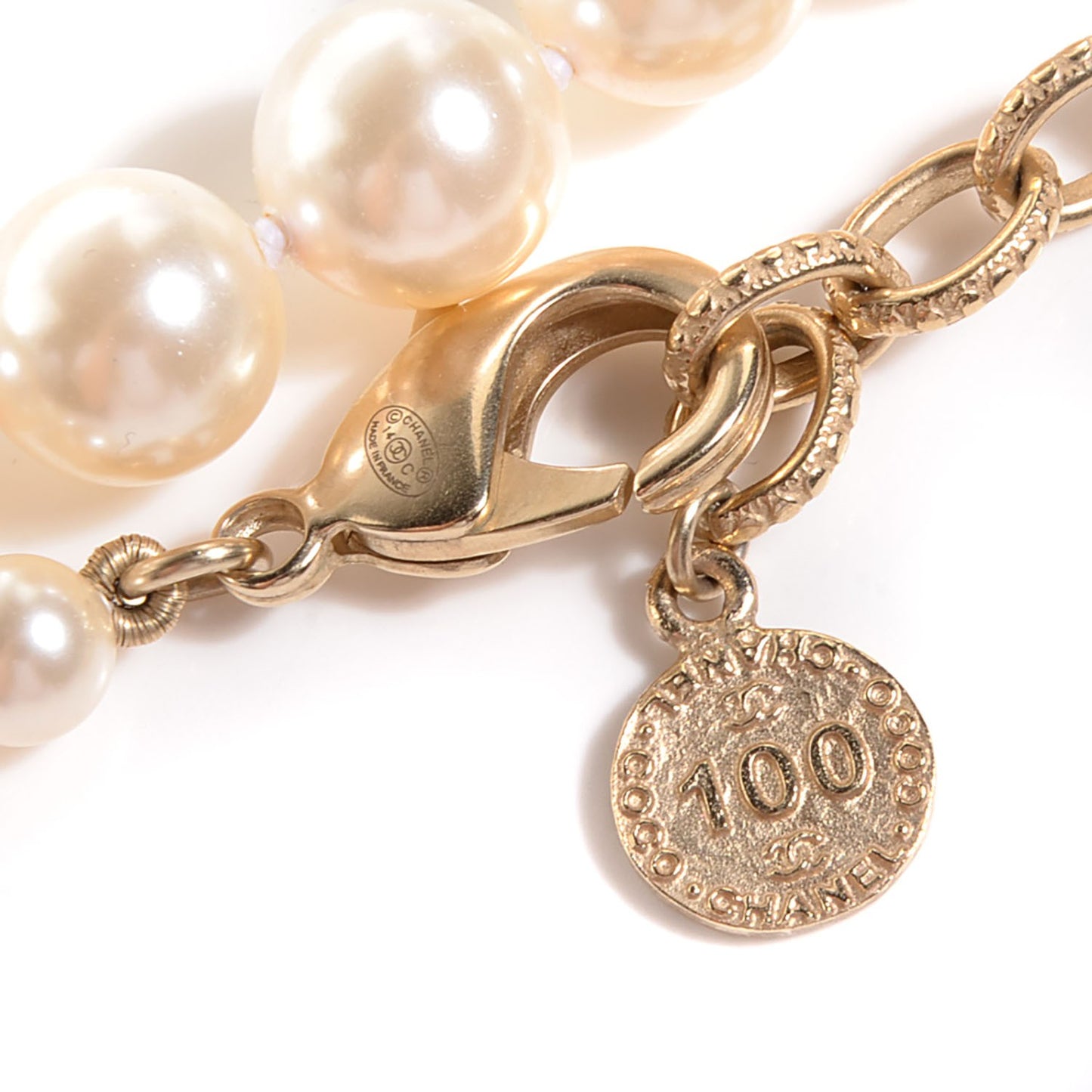 Graduated Pearl CC Long Necklace Gold