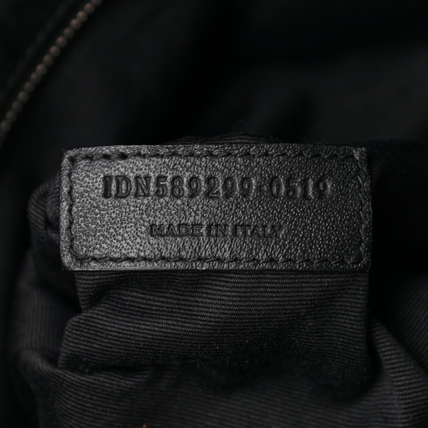 Saint Laurent Vintage Lambskin Chevron Monogram Medium Nolita Amaranto 7 of 10
