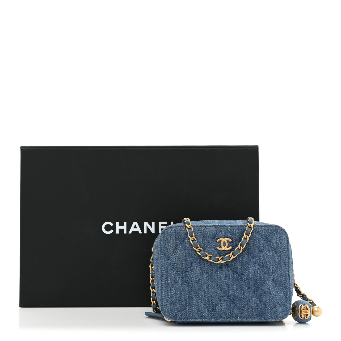 Denim Quilted CC Pearl Crush Camera Case Blue