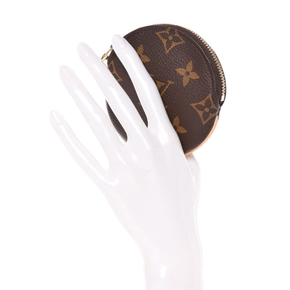 Louis Vuitton Monogram Round Coin Purse 2 of 7