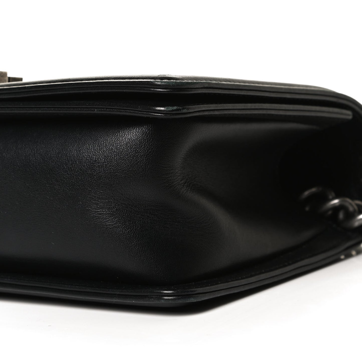 Calfskin Woven Medium Boy Flap Black White