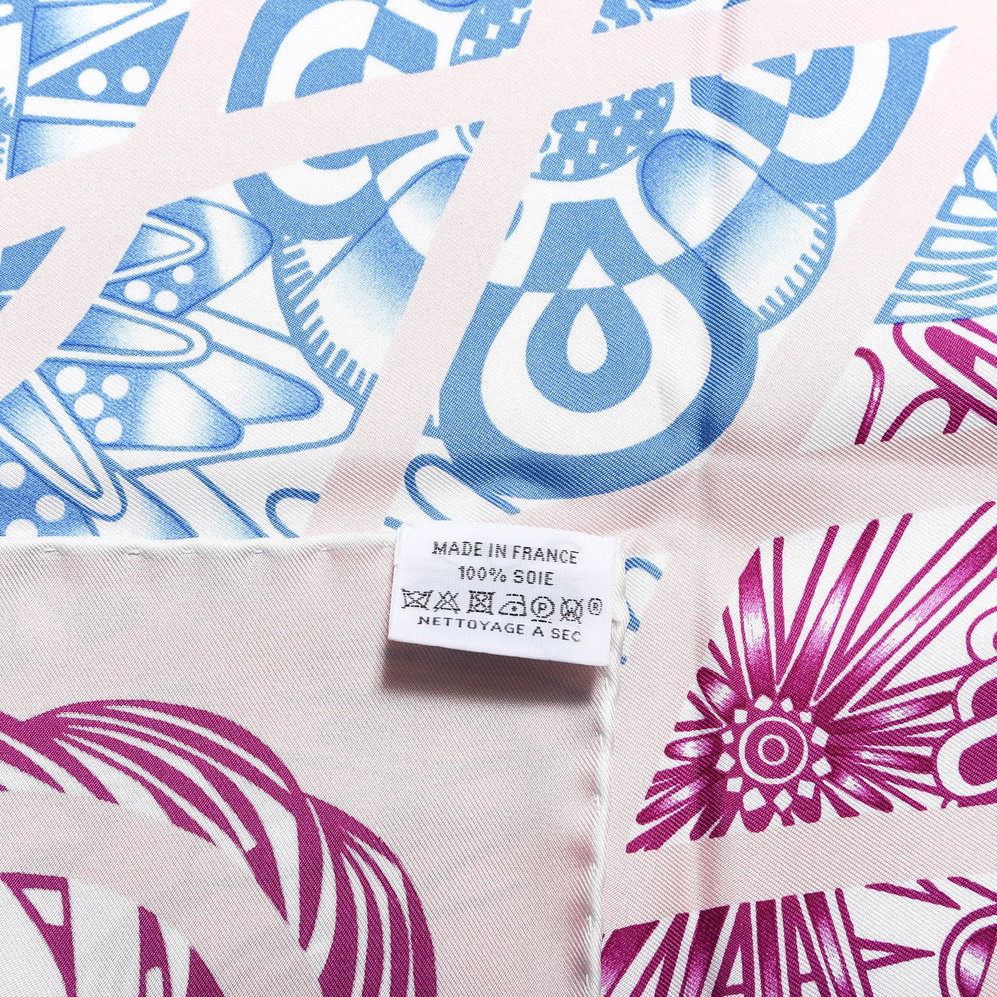 Silk Reverie Solitaire Scarf 90 Rose Pale Bleu Fuchsia