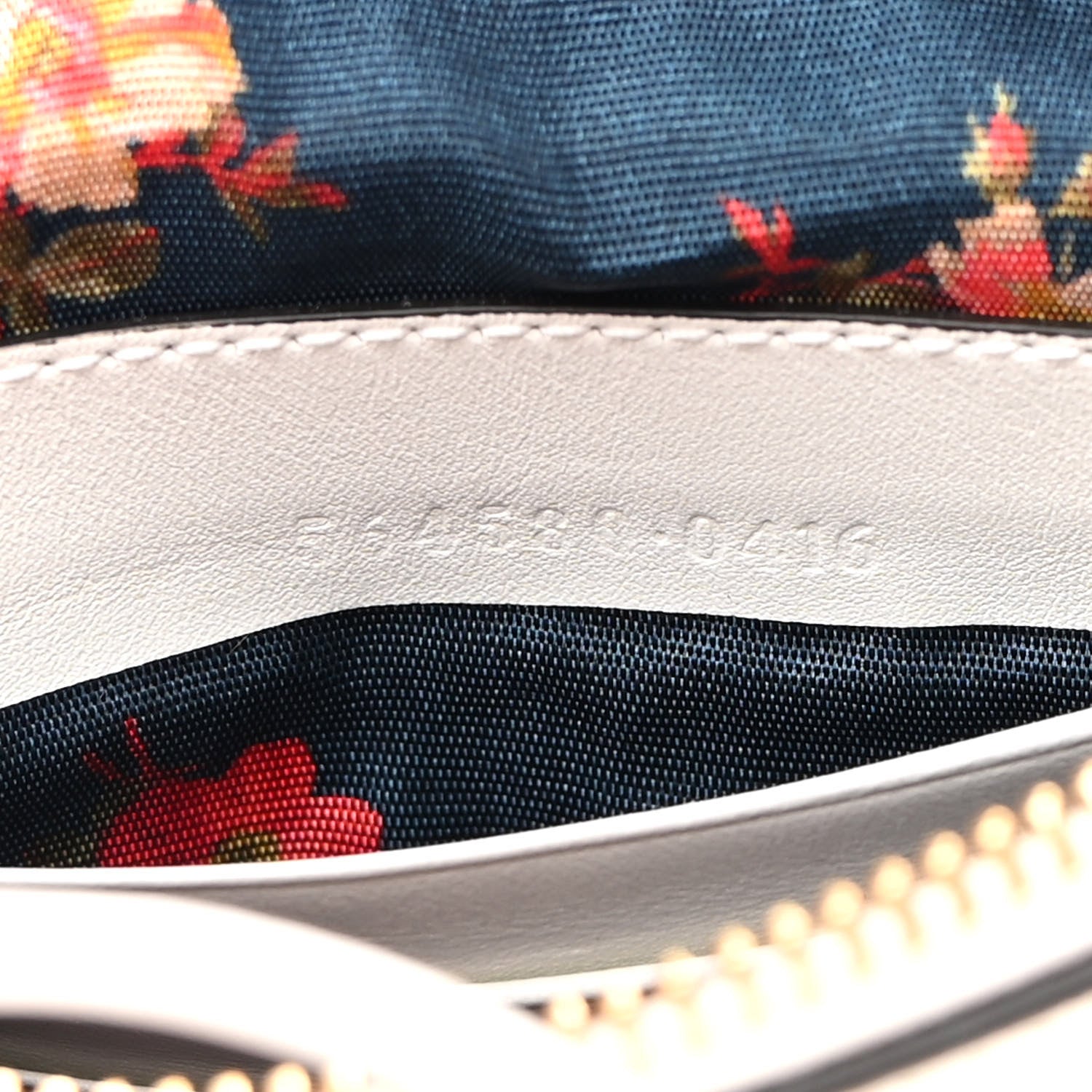 Gucci Mini Vintage GG Supreme Monogram GG New Candy Crossbody Great White 7 of 9
