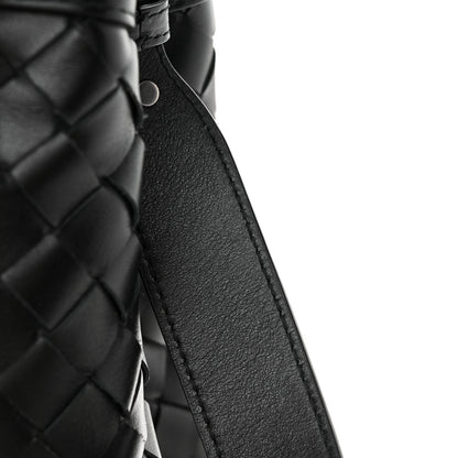 Bottega Veneta Calfskin Intrecciato Medium Andiamo Messenger Bag Black 11 of 11