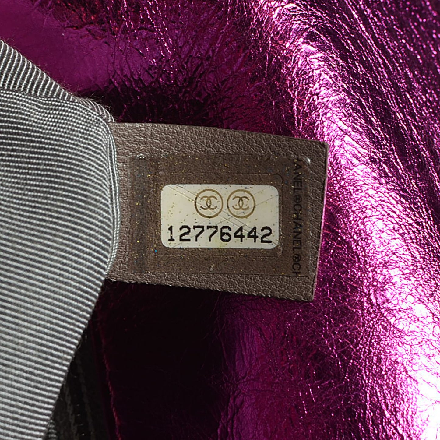 Metallic Cracked Calfskin Modern Chain Flap Fuchsia